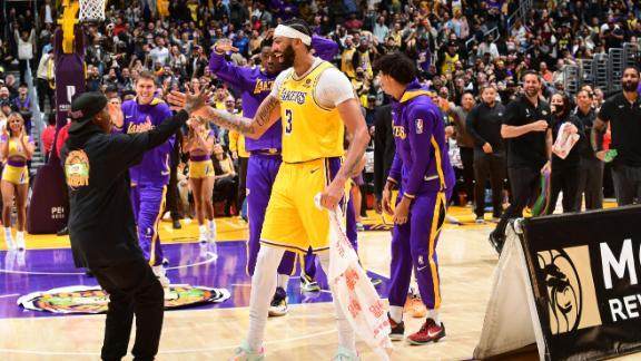 开云Kaiyun官网入口-遭绝杀湖人输的不冤，教练和球员争相承担责任